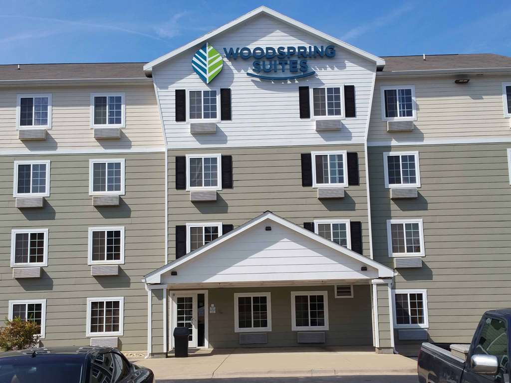 Woodspring Suites Ankeny Des Moines Екстериор снимка